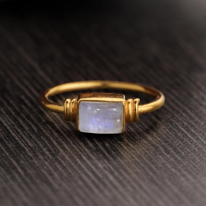Natural Carnelian Ring, Baguette Ring, Gold Ring, Gemstone Carnelian Ring, Handmade Ring, Statement Ring, Birthstone Ring